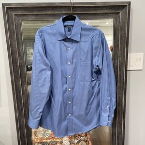 Croft & Barrow Button Down Shirt